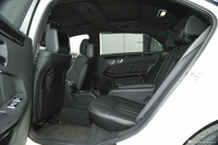 2015款奔驰E400L 3.0T自动豪华型4MATIC运动轿车