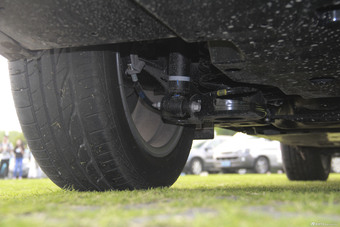 2016款雷凌双擎1.8L自动豪华版