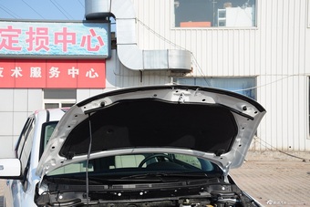 2015款马自达8 2.5L自动领航版