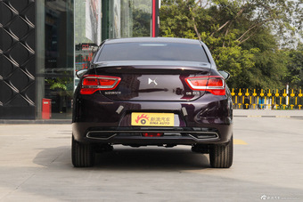 2015款DS 5LS 1.6T自动雅致版THP160