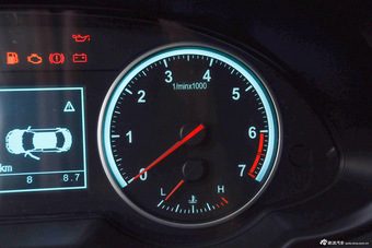 2014款中华V5 1.5T手动两驱运动型