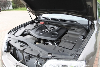 2015款红旗H7 3.0L自动尊贵型