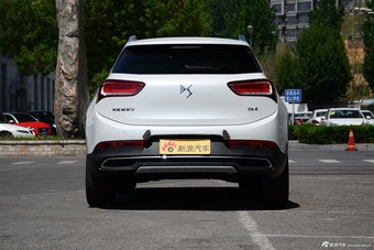 2016款DS6 1.6T自动豪华版THP160