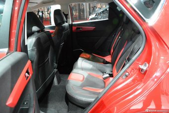 2015上海车展：瑞风S2