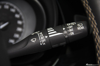 2015款昂科威20T四驱豪华型