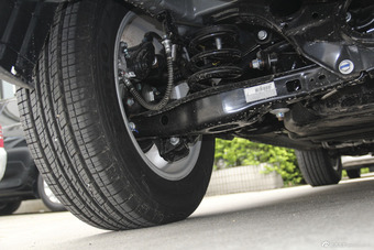 2016款野马T70 1.8T自动CVT睿智型