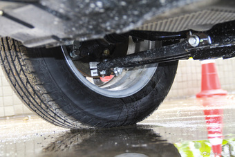 2015款开瑞K50 1.5L手动豪华型