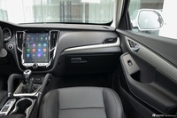 2016款众泰SR7 1.5T手动魔方之梦版