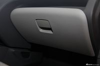 2013款新赛欧三厢1.2L手动温馨版
