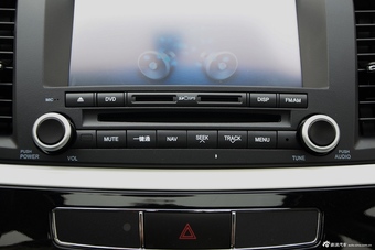 2016款翼神1.8L 手动黑白复刻版