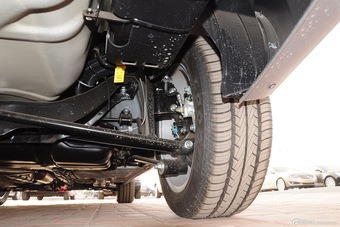 2015款凯越1.5L自动尊享型