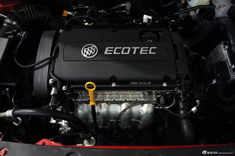 2013款英朗GT 1.6L手动进取版 宝石红