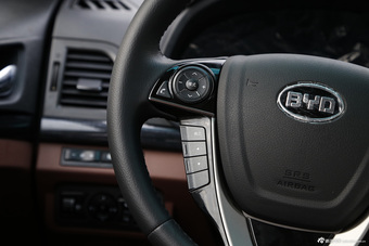 2016款速锐1.5L手动精英型