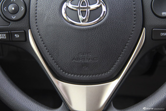 2015款RAV4 2.0L自动两驱风尚版