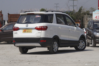 2016款风光370 1.5L手动标准版7座