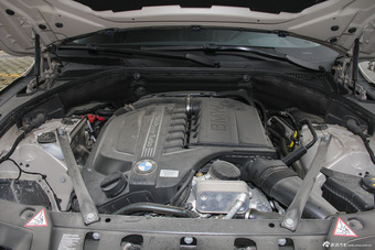 2014款宝马5系GT 535i 3.0T自动领先型