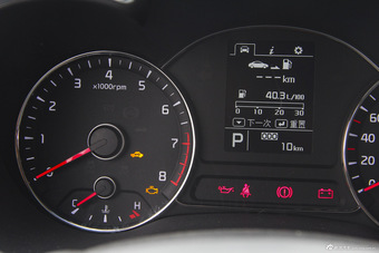 2014款起亚K3S 1.6L自动DLX