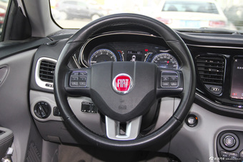 2014款菲亚特致悦1.4T自动豪华运动版