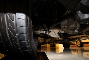 2013款英菲尼迪QX70 3.7L标准版