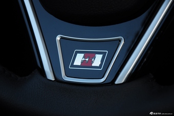 2015款哈弗H1 1.5L自动尊贵型