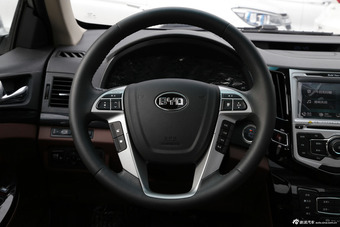 2015款速锐1.5L自动豪华型