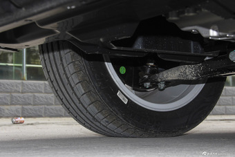 2016款吉利帝豪1.3T自动三厢向上版