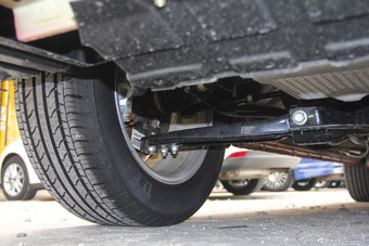 2015款开瑞K50 1.5L手动豪华型