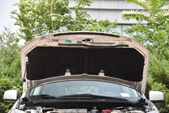 2015款逍客2.0L两驱CVT XV酷雷