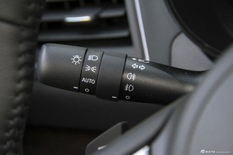 2016款傲虎 2.5L自动豪华导航版