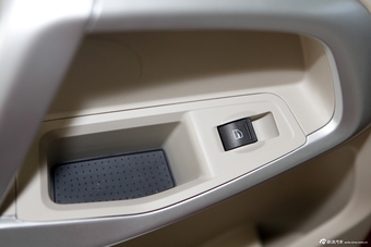 2014款瑞虎5 2.0 DVVT手动家悦版