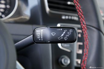 2016款高尔夫2.0T自动GTI