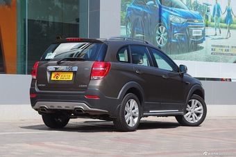 2015款科帕奇2.4L 7座四驱旗舰版