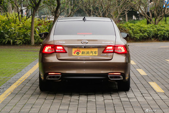 2016款传祺GA8 2.0T自动至尊版320T