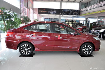 2013款凌派1.8L自动豪华版 探戈红