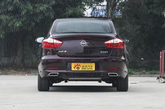 2015款海马M6 1.5T自动豪华型