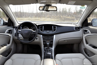 2014款奔腾B90到店实拍