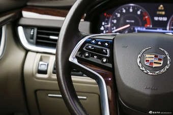 2013款凯迪拉克XTS 36S铂金版