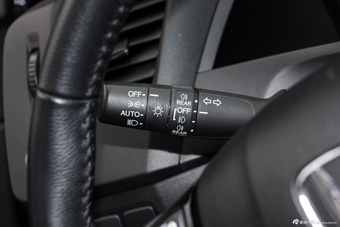 2016款思域1.8L自动豪华版