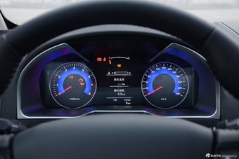 2016款吉利帝豪1.3T手动三厢向上版