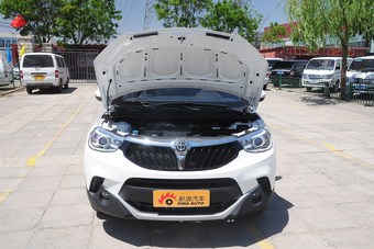 2015款中华V3 1.5L自动精英型