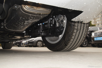 2015款DS 5 1.6T自动雅致版THP160