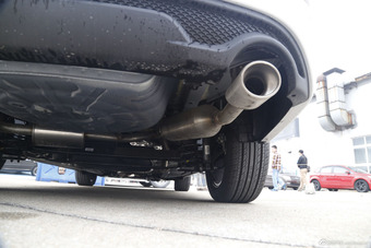 2015款速锐1.5L自动豪华型