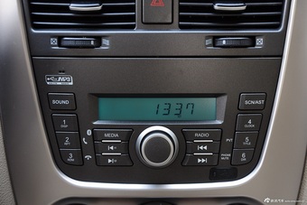 2015款凯越1.5L自动尊享型