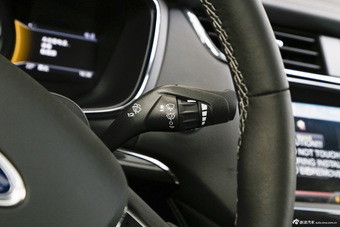 2015款金牛座2.0T自动豪华版