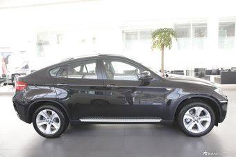 2013款宝马X6 xDrive35i