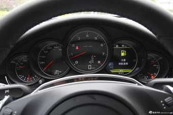 2014款保时捷Panamera 4S Sport Edition 3.0T自动