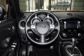 2014款英菲尼迪ESQ 1.6T自动率动版