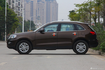 2015款众泰T600 1.5T手动尊贵型