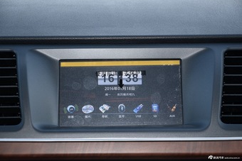 2016款上汽大通G10 2.0T自动行政版