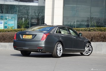2016款凯迪拉克CT6 3.0T自动40T铂金版